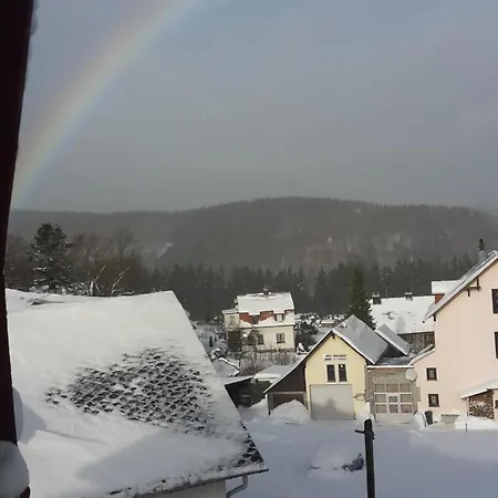 Holiday home Komplettes Haus Mit Drei Etagen Und Einmaligem Bergpanorama Gehlberg