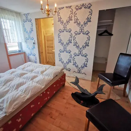 Komplettes Haus Mit Drei Etagen Und Einmaligem Bergpanorama Holiday home *