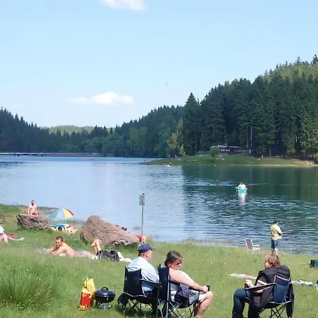 Komplettes Haus Mit Drei Etagen Und Einmaligem Bergpanorama Gehlberg